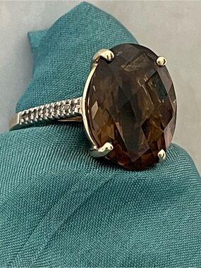 Smoky Quartz 14k Gold Cocktail Ring Size 6.5 Oval 4.24 Grams